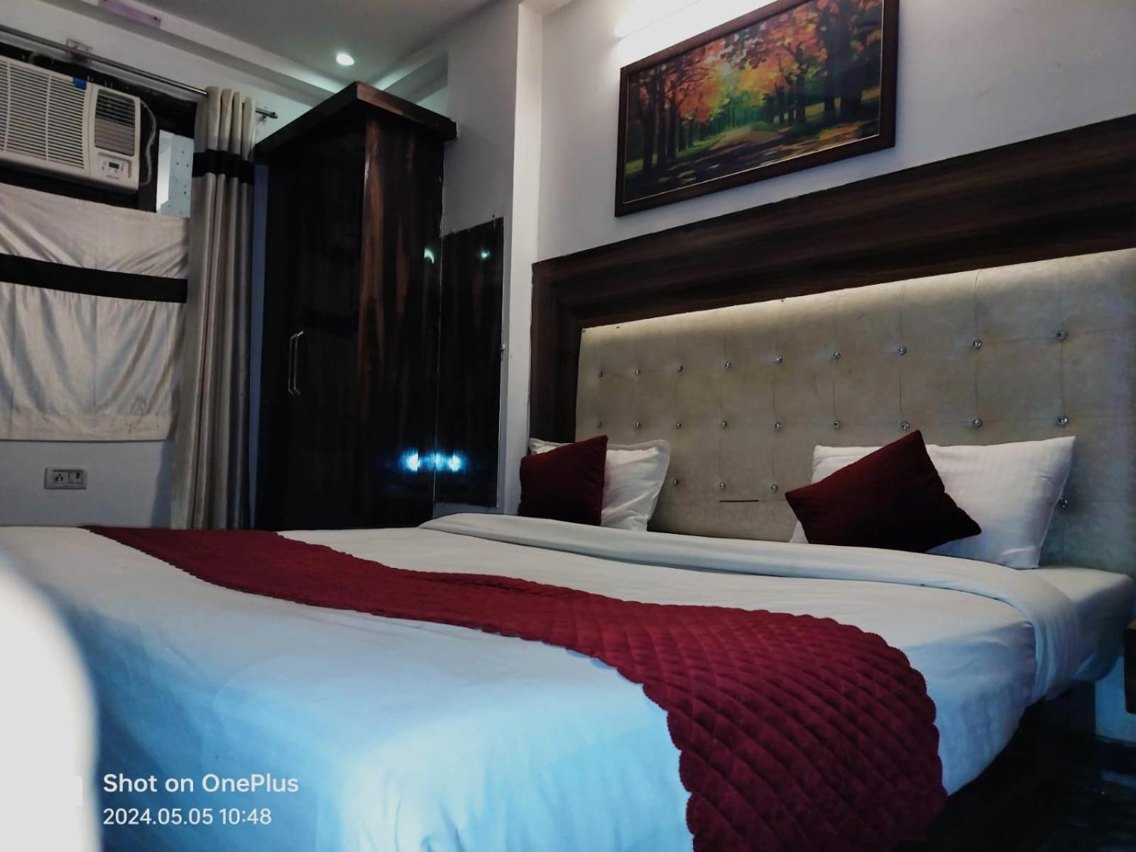 Hotel Janvi Palace Delhi  Extérieur photo