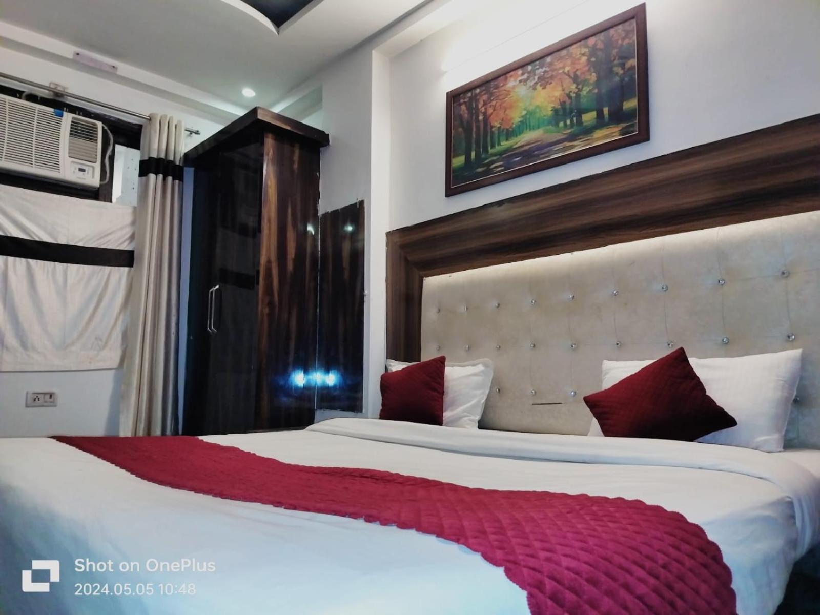 Hotel Janvi Palace Delhi  Extérieur photo