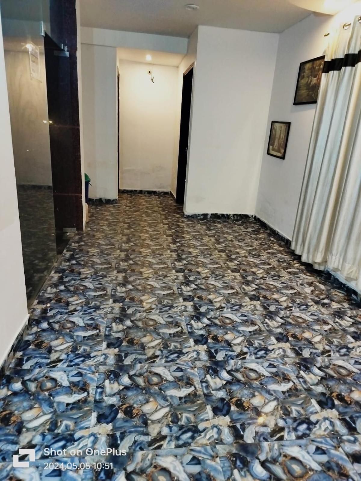 Hotel Janvi Palace Delhi  Extérieur photo